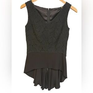 🔥🖤Elie Tahari size XS black sleeveless blouse.  PERFECTION!